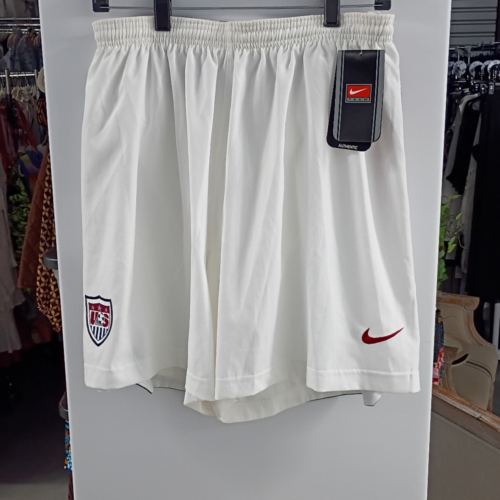 Nike White Men's Shorts